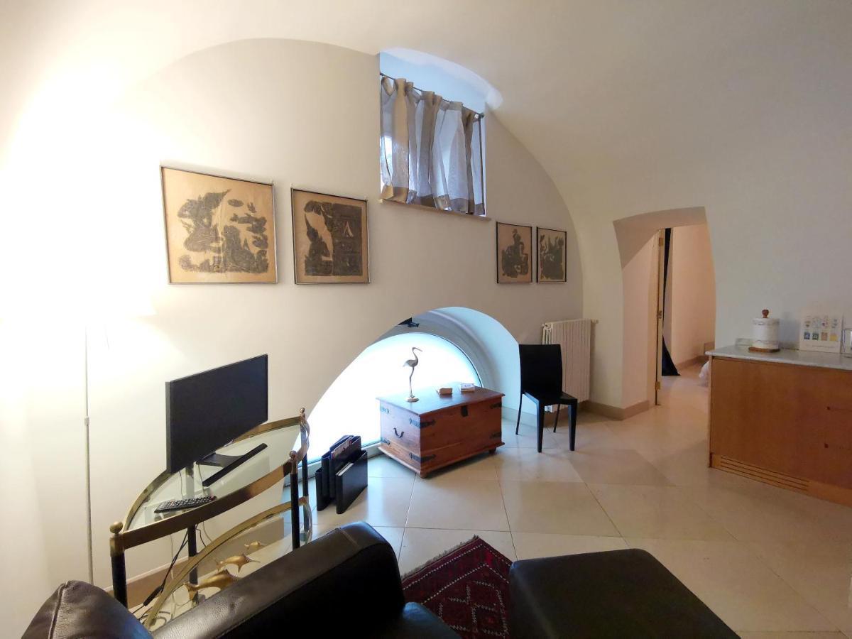 Scesa San Michele Appartement Bari Buitenkant foto