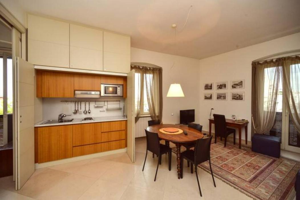 Scesa San Michele Appartement Bari Buitenkant foto