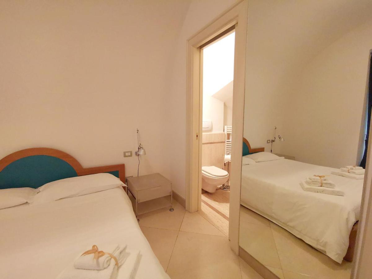 Scesa San Michele Appartement Bari Buitenkant foto
