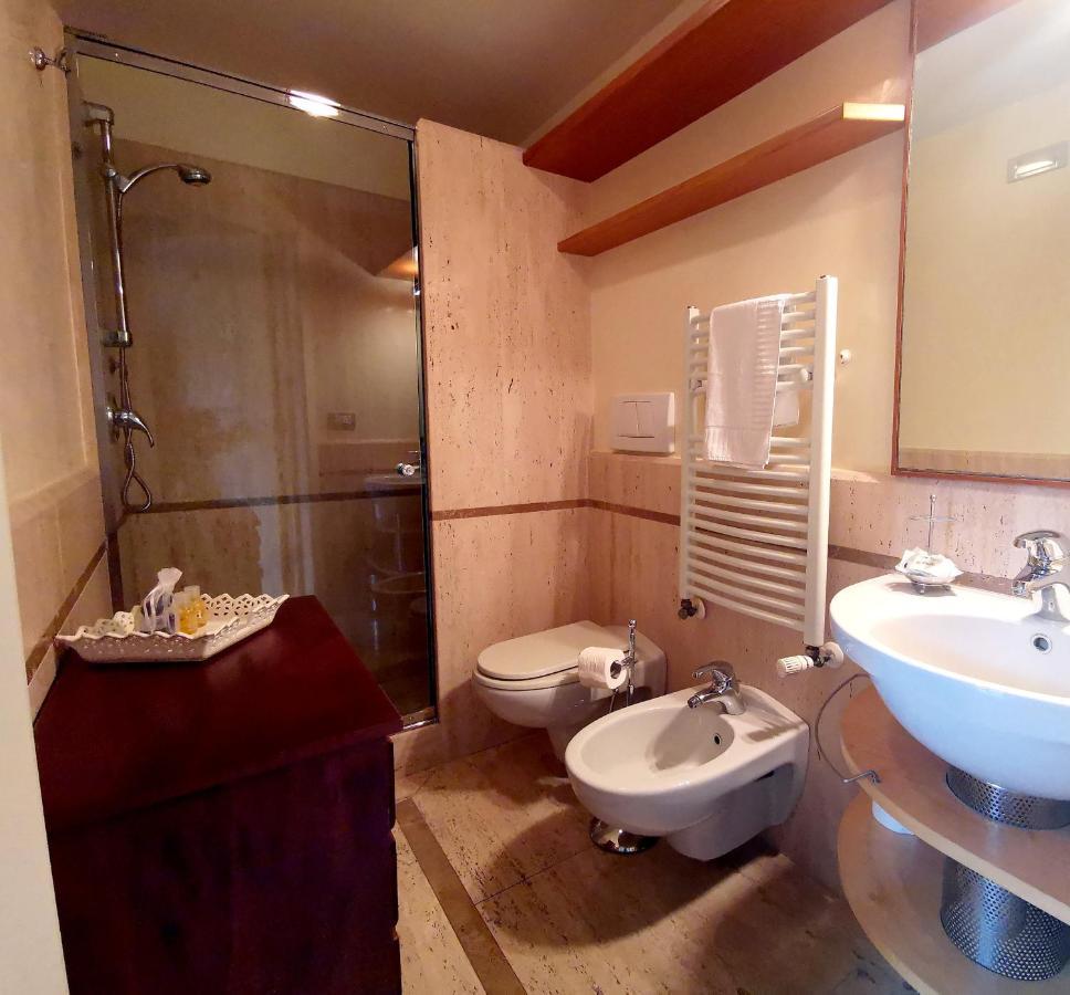 Scesa San Michele Appartement Bari Buitenkant foto