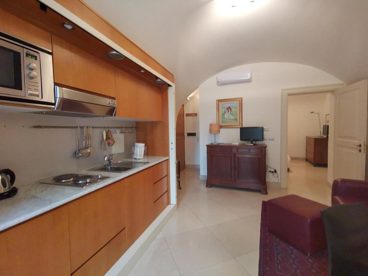Scesa San Michele Appartement Bari Buitenkant foto