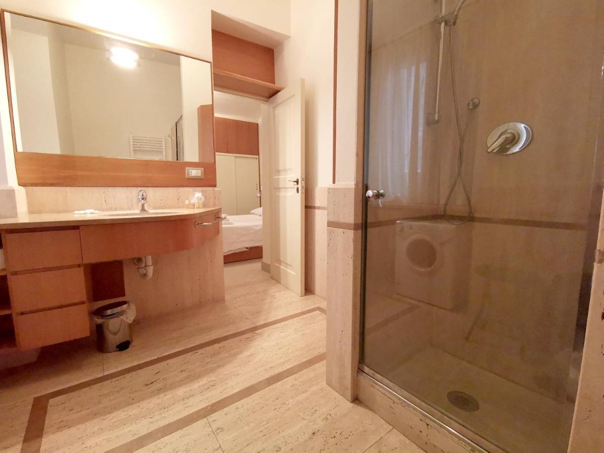 Scesa San Michele Appartement Bari Buitenkant foto