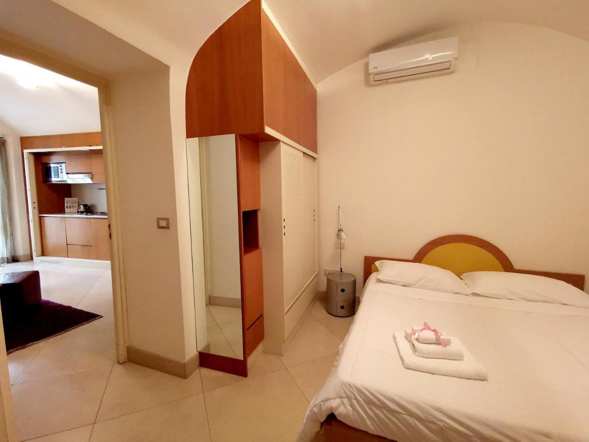 Scesa San Michele Appartement Bari Buitenkant foto