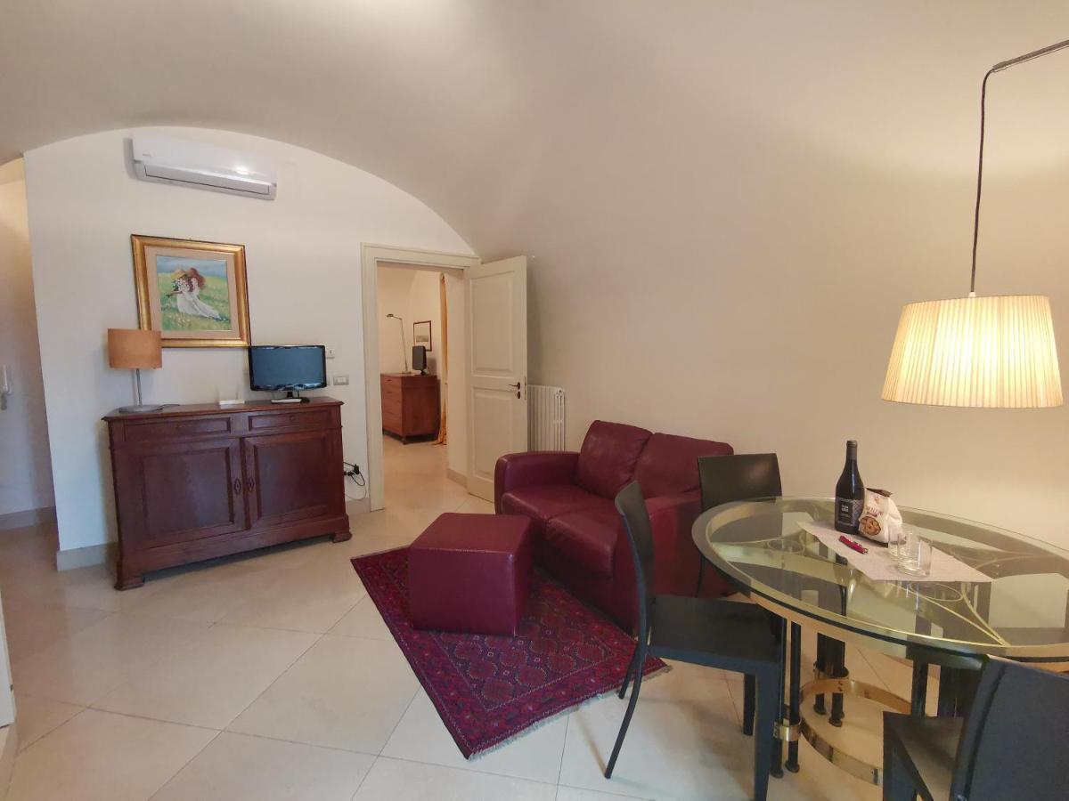 Scesa San Michele Appartement Bari Buitenkant foto